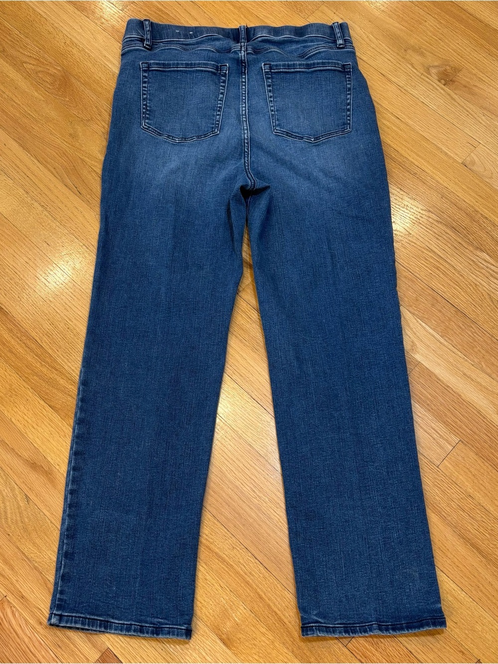 Lane Bryant Jeans, Pull On, Straight Flex Magic Waist and, Size 14, High Rise - Picture 2 of 11